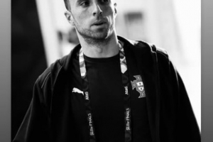 忆昔国家队并肩作战，莱奥发文悼念若塔：兄弟，安息吧